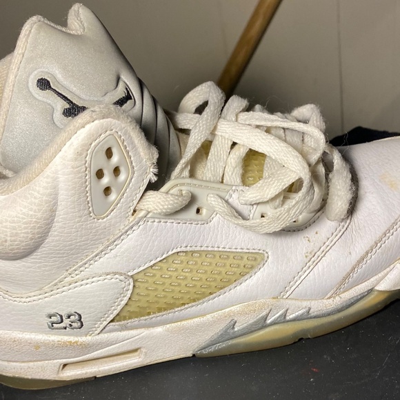 Air Jordan 5 Retro metallic whitesize 6.5 Y - Picture 3 of 4